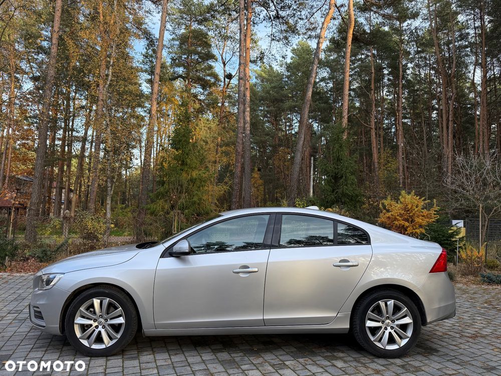 Volvo S60 - 23