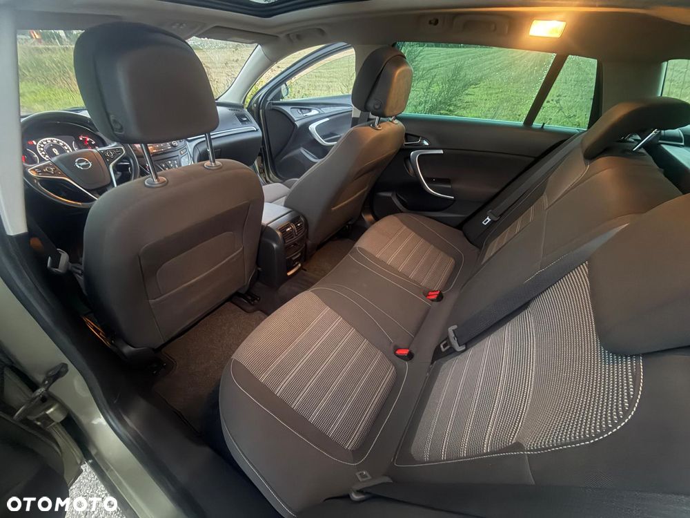 Opel Insignia - 14