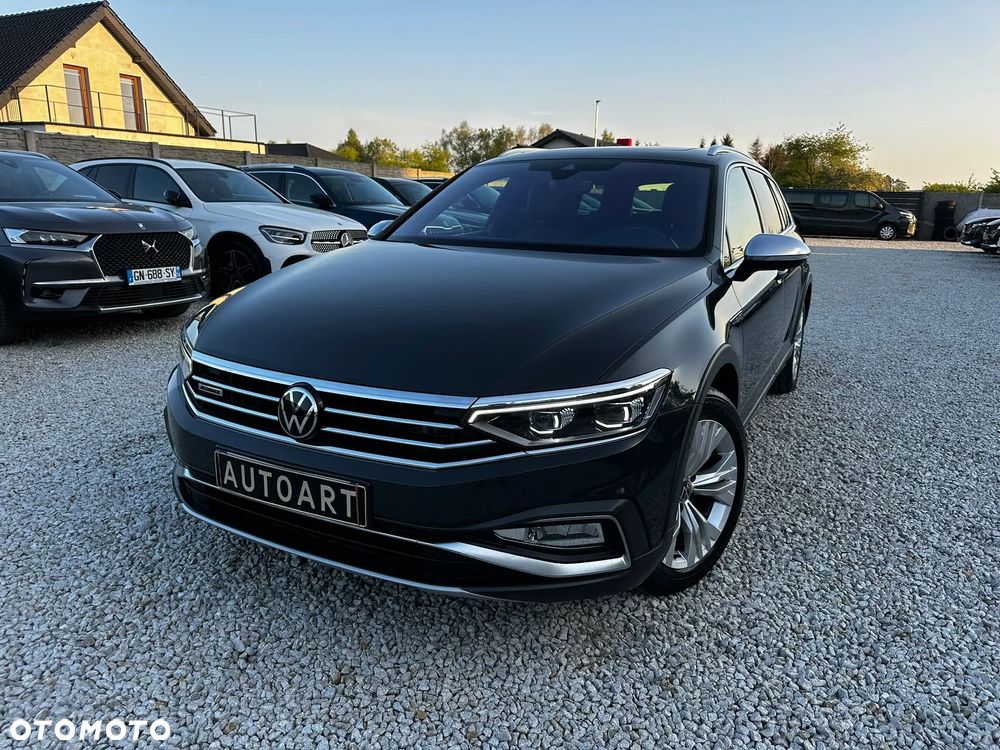Volkswagen Passat ver-variant-2-0-tdi-scr-dsg-4motion-alltrack - 3