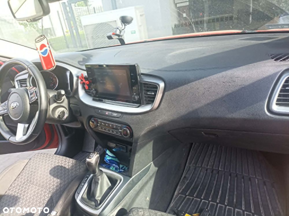Kia Ceed - 5