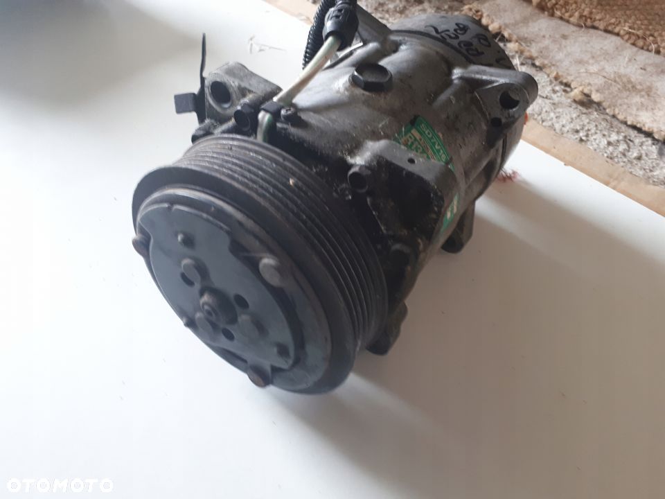 Sprężarka klimatyzacji Citroen,Peugeot  SD7V16