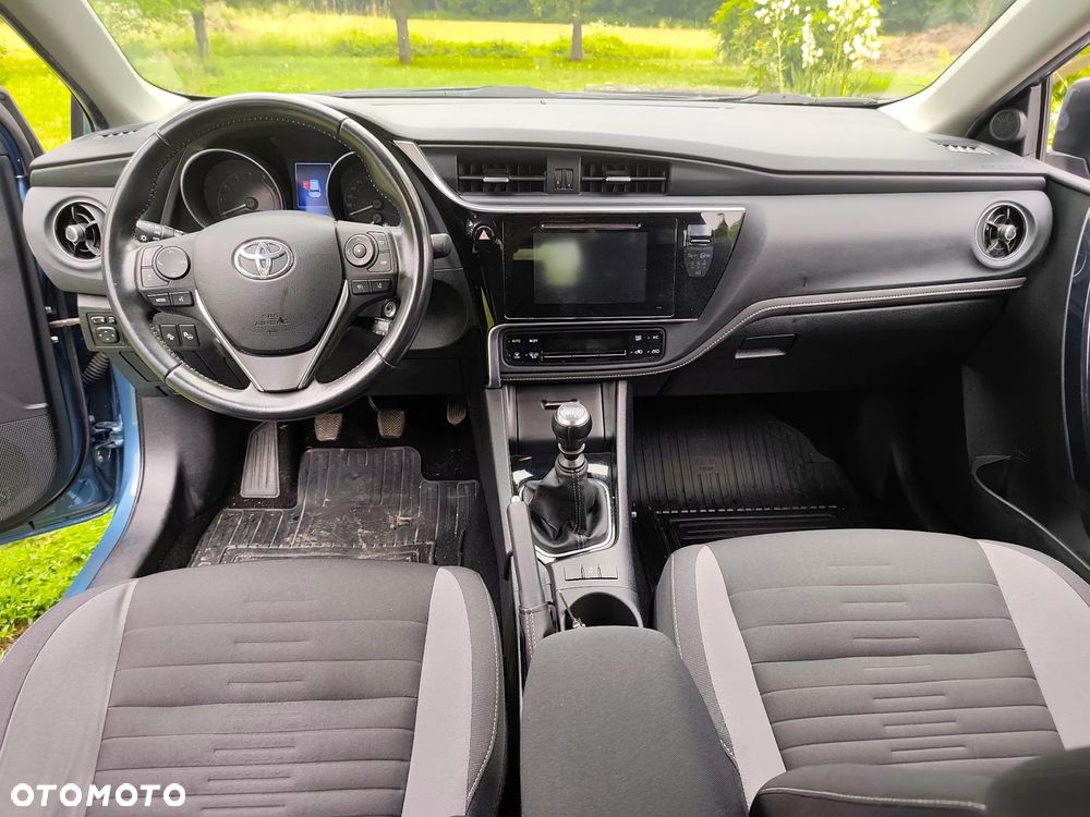 Toyota Auris 1.6 Active - 22