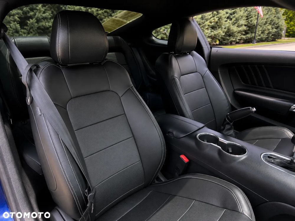 Ford Mustang 5.0 Ti-VCT V8 GT - 21