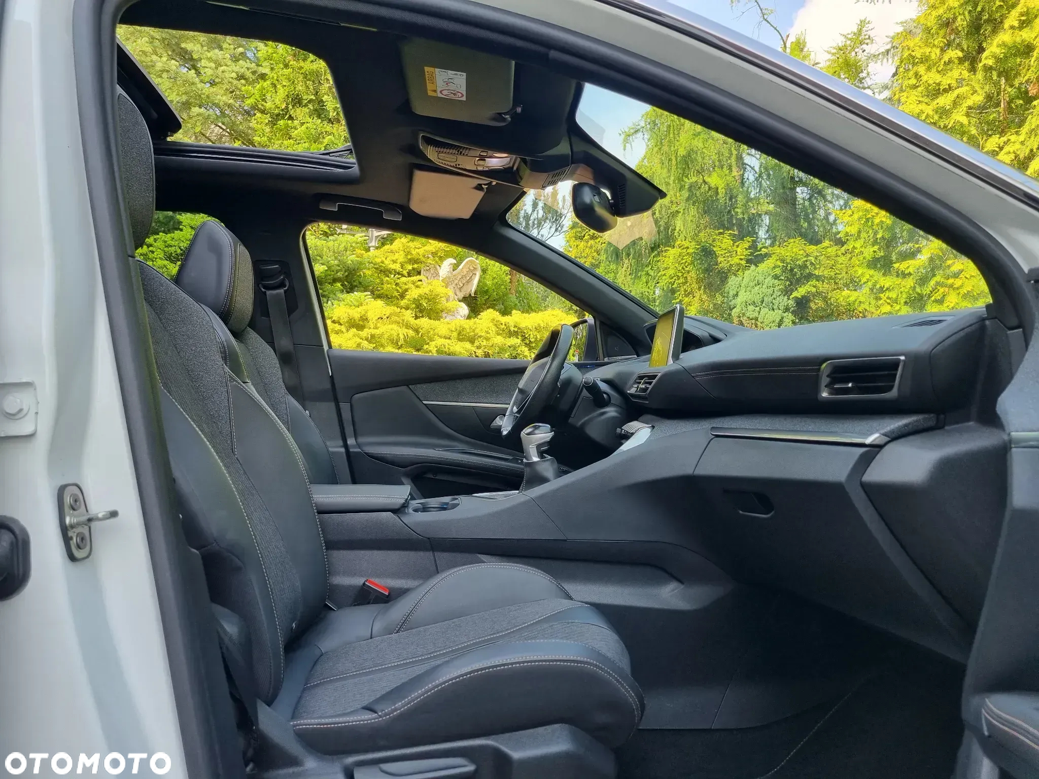 Peugeot 3008 - 8