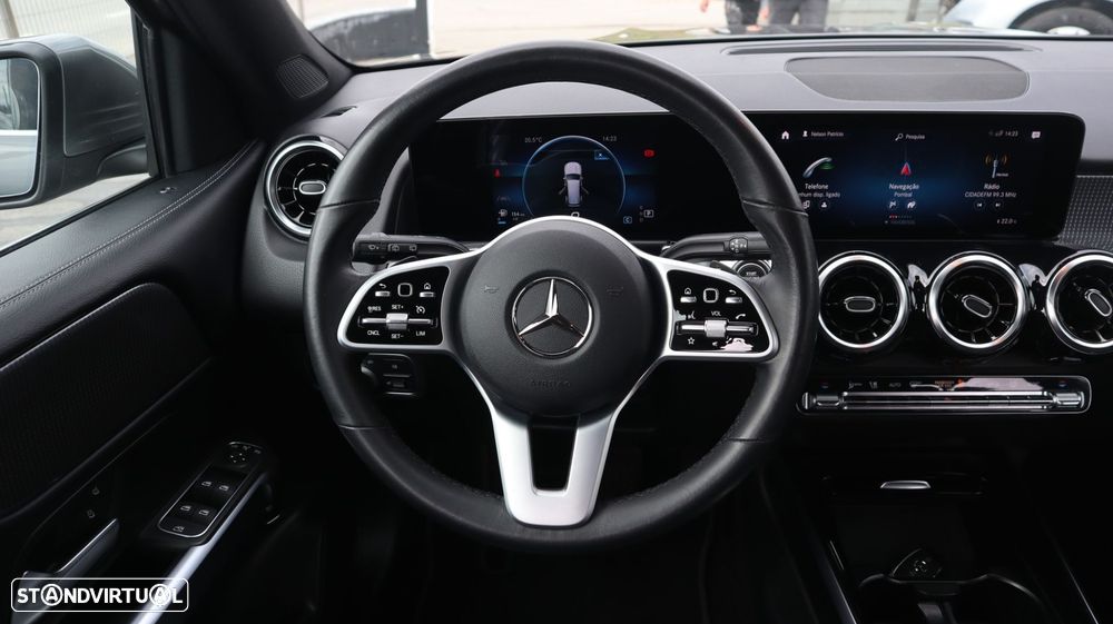 Mercedes-Benz GLB 200 d Progressive - 17