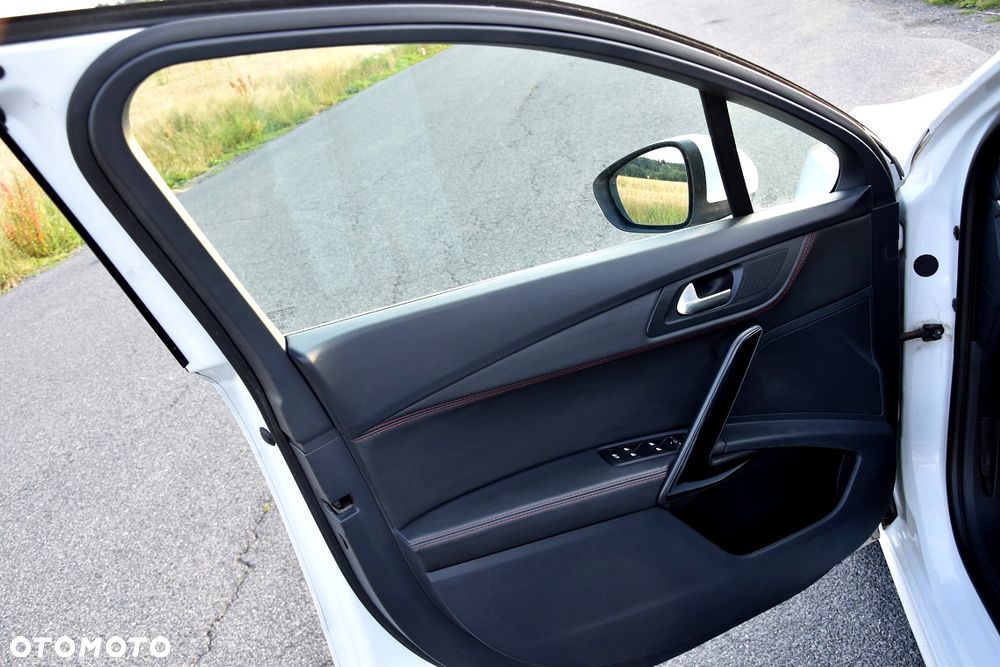 Peugeot 508 BlueHDi 180 EAT6 Stop&Start GT - 16
