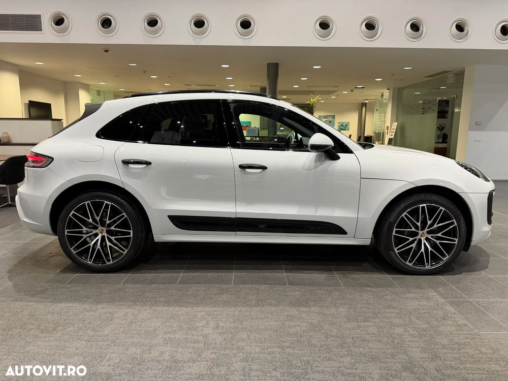Porsche Macan T - 8