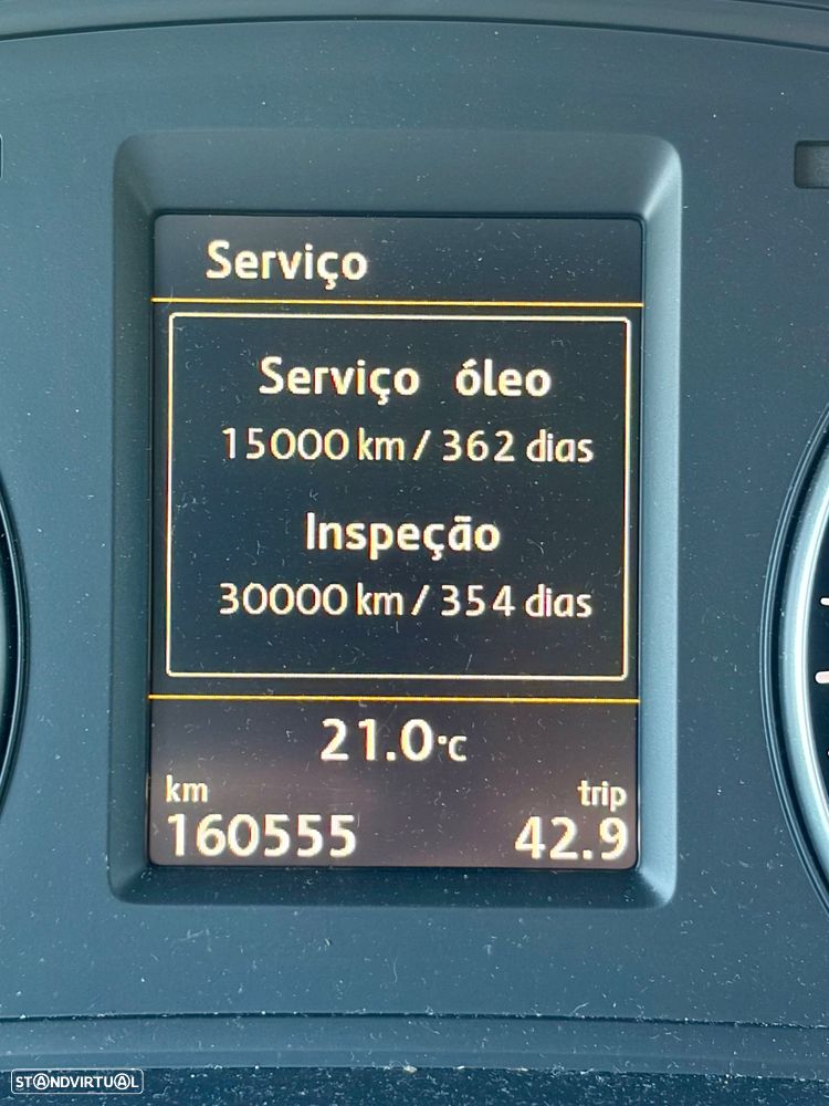 VW Sharan 2.0 TDI Blue Highline DSG - 21