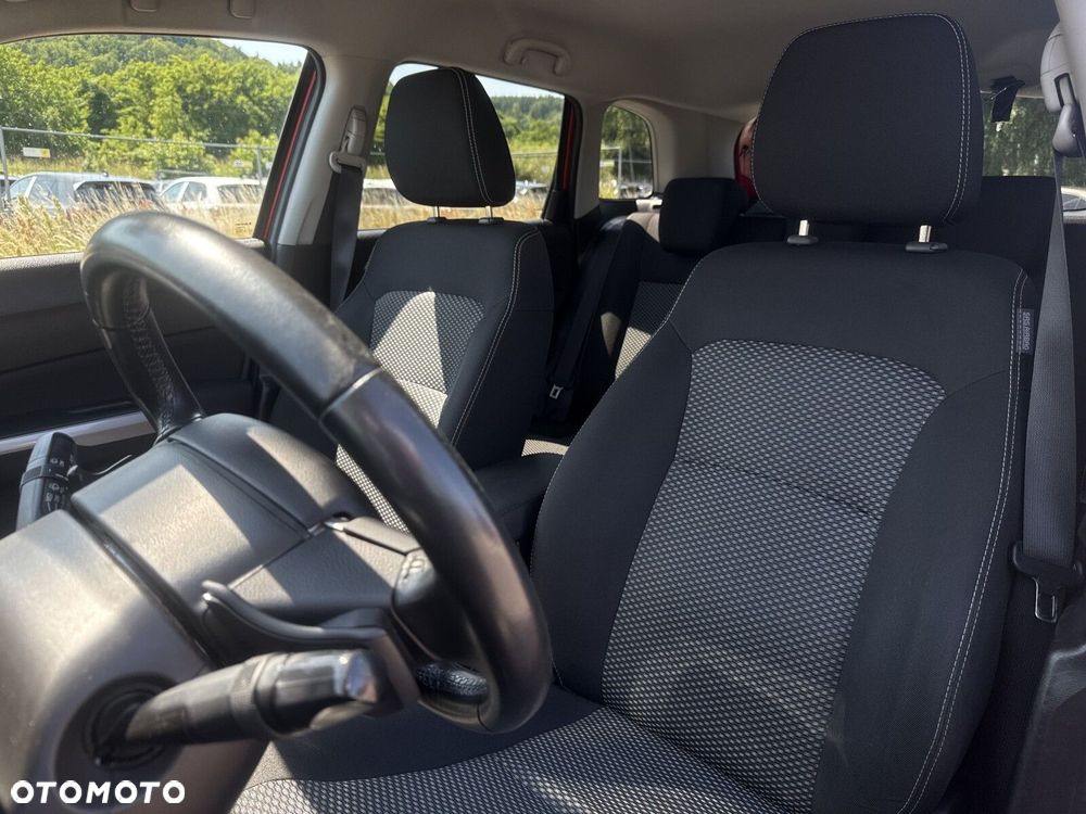Suzuki Vitara - 12