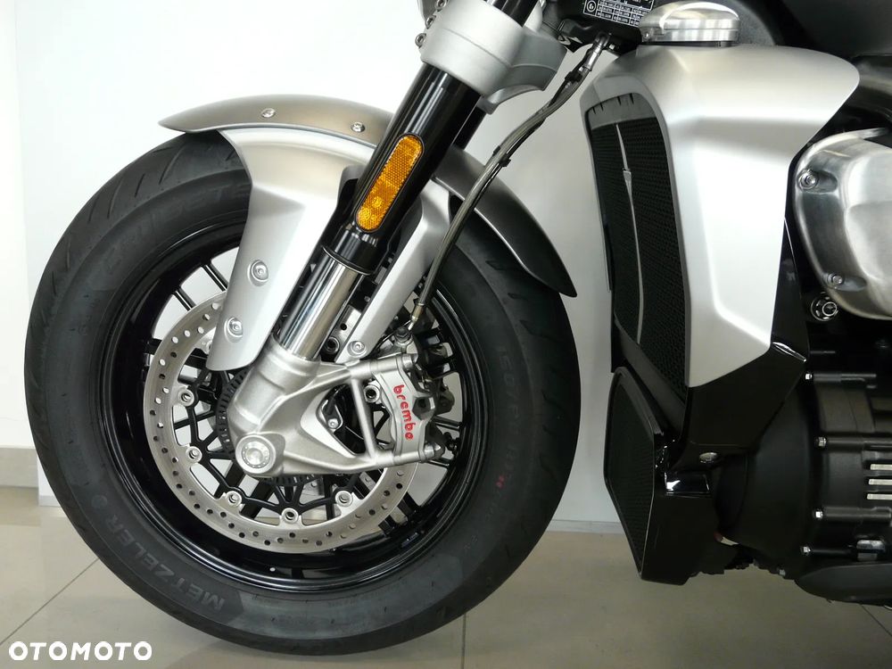 Triumph Rocket - 20