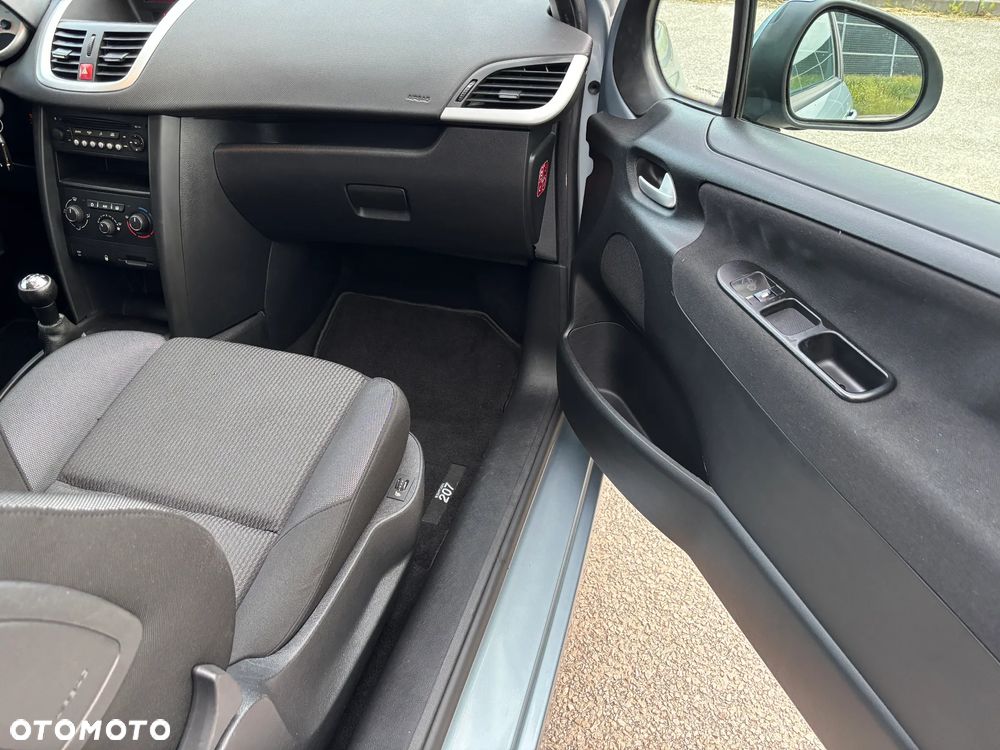 Peugeot 207 75 Tendance - 17