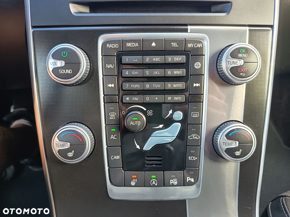 Volvo V60 D4 Geartronic RDesign - 20