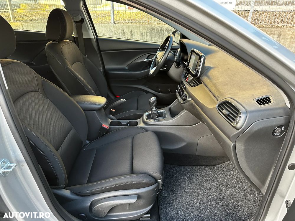 Hyundai i30 1.4 T-GDI YES! - 14