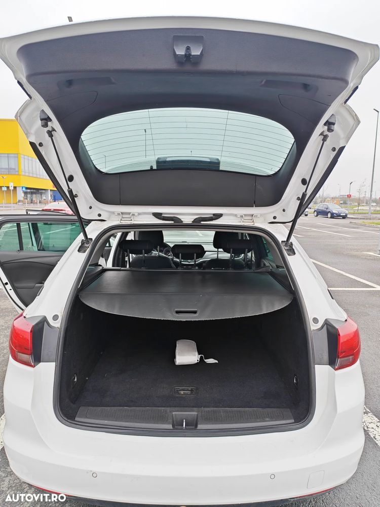 Opel Astra 1.6 CDTI ECOTEC ECOFlex Start/Stop Dynamic - 10