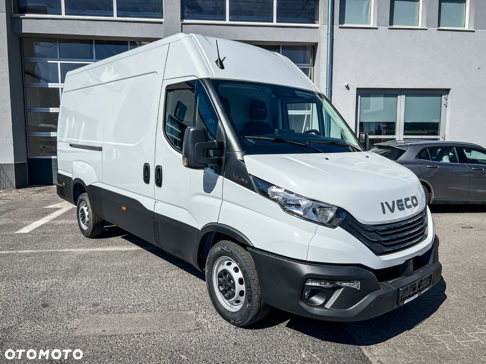 Iveco Daily 35S18H V - Furgon L3H2 silnik 3.0 180 KM Dostępny od ręki GSC Gorzów - 7