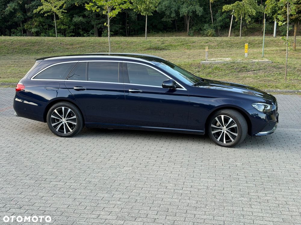 Mercedes-Benz Klasa E 300 9G-TRONIC Night Edition - 7