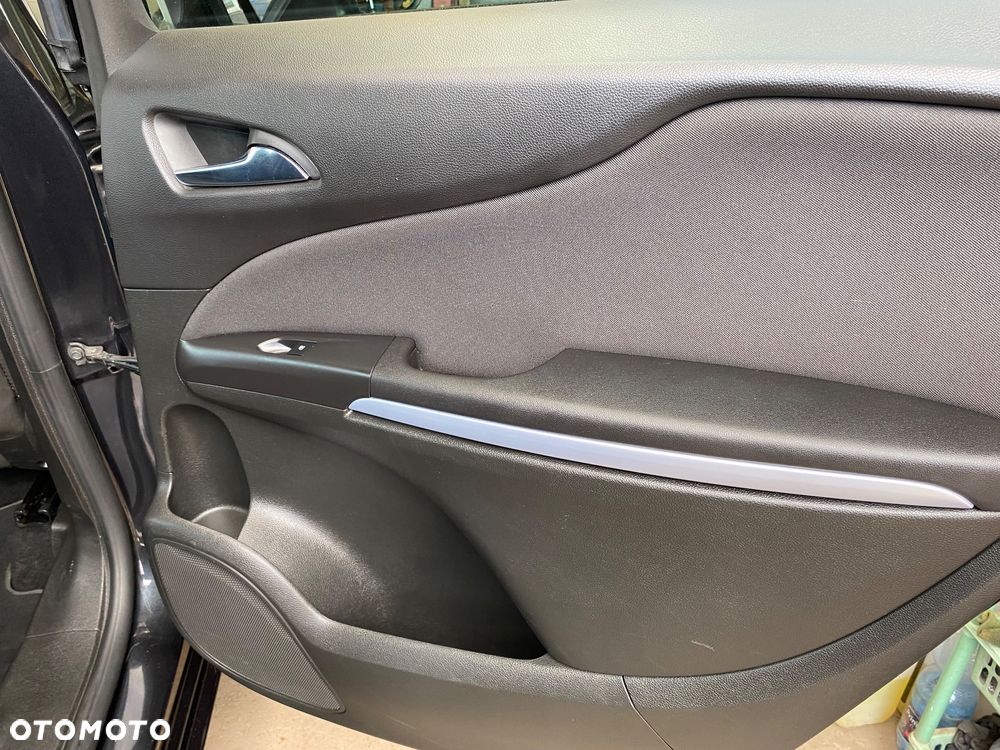 Opel Zafira - 22