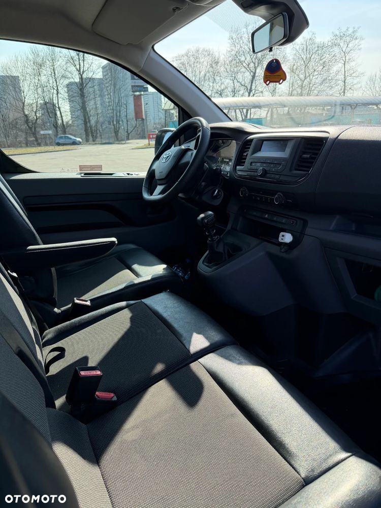 Toyota PROACE - 10