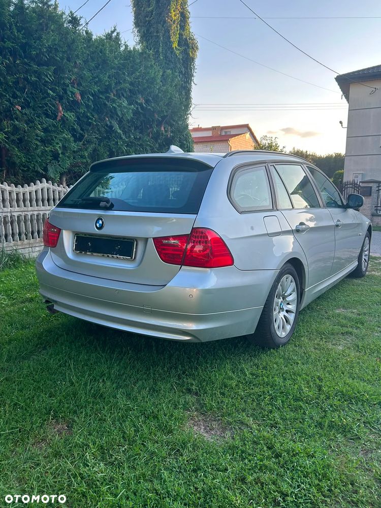 BMW Seria 3 318d - 7