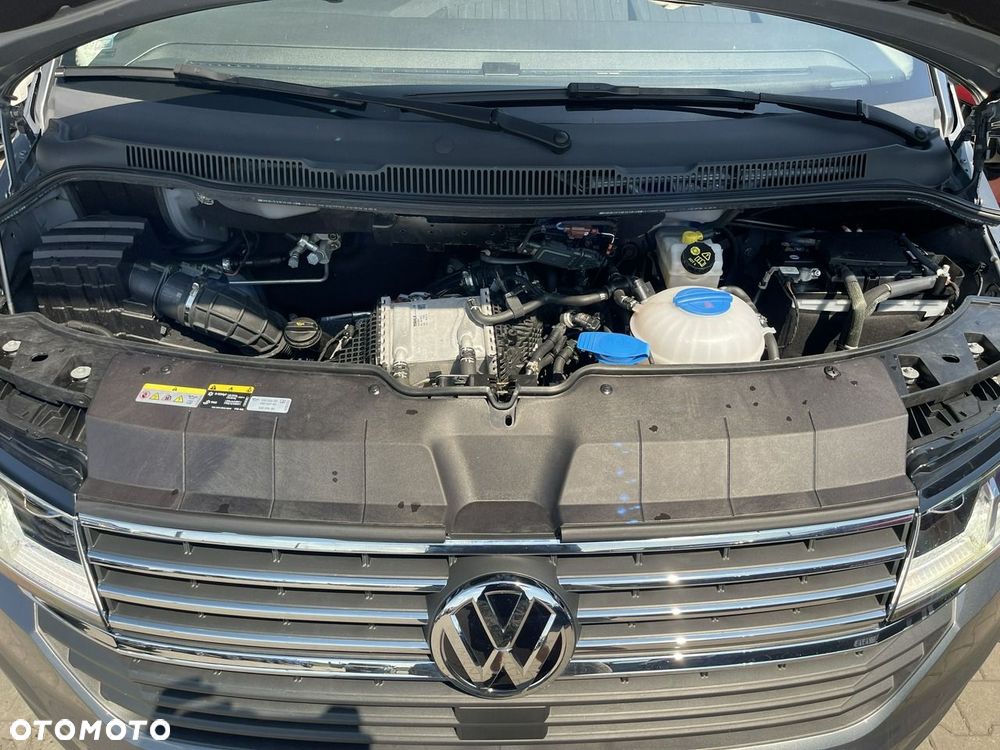 Volkswagen Caravelle 2.0 TDI L2 Highline DSG - 18