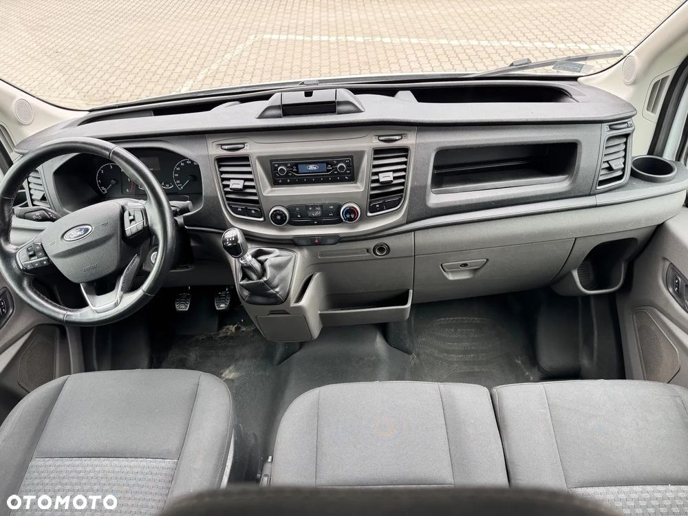 Ford Transit - 10