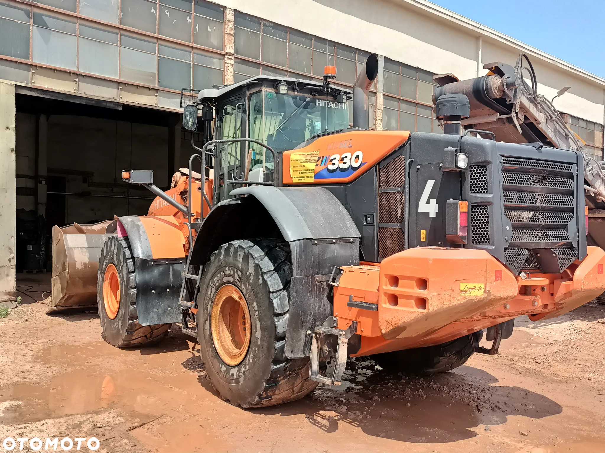 Hitachi ZW330-6 - 3