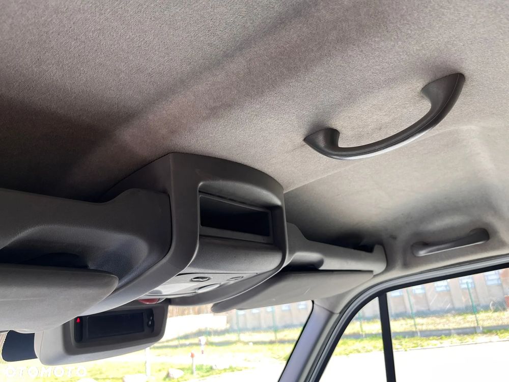 Renault Master L2H2 - 17