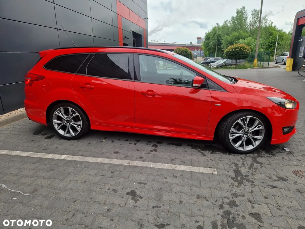 Ford Focus 2.0 TDCi ST-Line Red ASS - 5