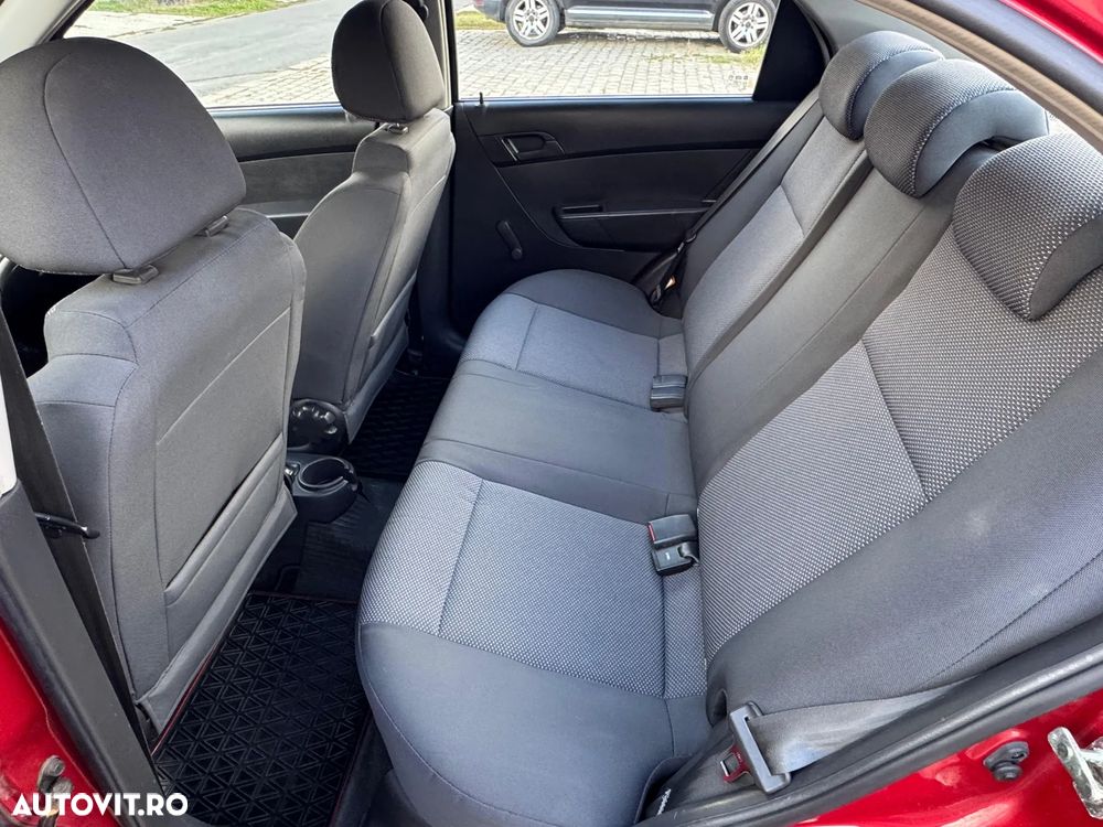 Chevrolet Aveo 1.4 LT 53 - 9