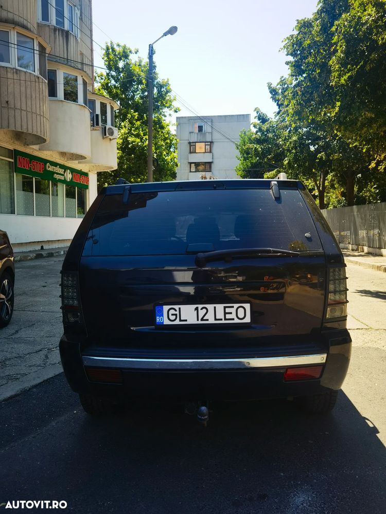 Jeep Grand Cherokee - 8