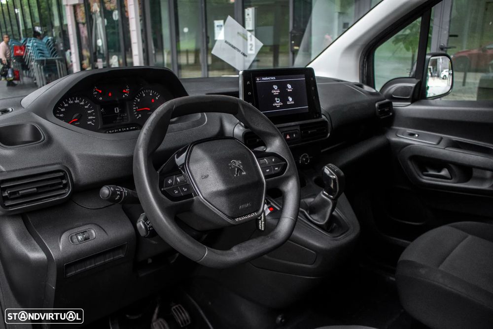 Peugeot Partner BlueHDi 100 - 21