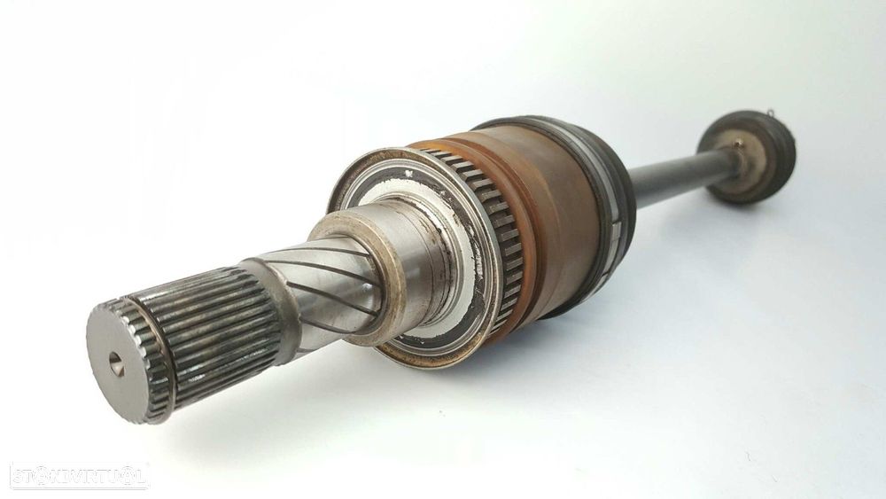 TRANSMISSÃO TRASEIRA DIREITA INFINITI M SEDÁN M30D S PREMIUM - 3