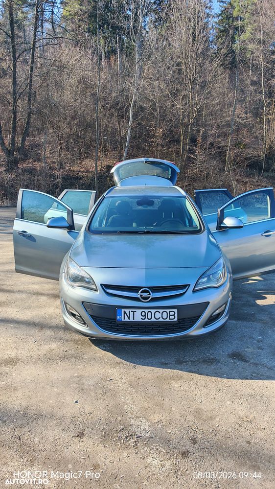 Opel Astra 1.7 CDTI DPF Active - 11