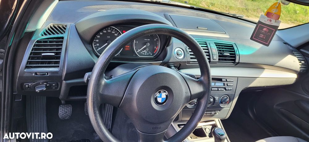 BMW Seria 1 116d DPF - 5