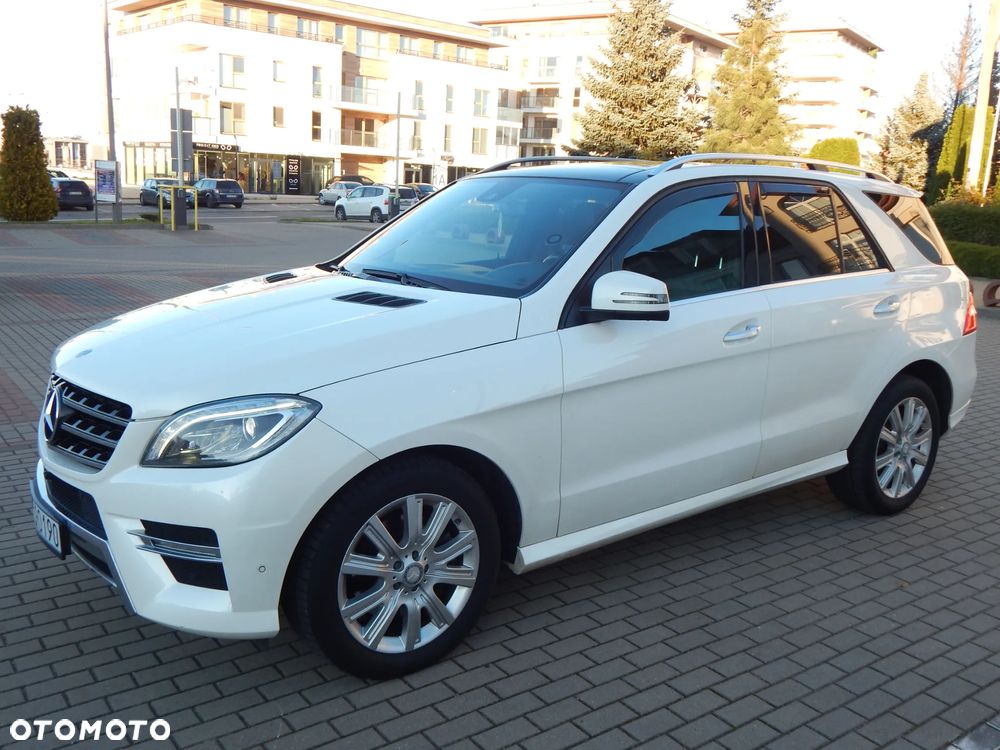 Mercedes-Benz ML 350 BlueTEC 4MATIC 7G-TRONIC Edition 1 - 4