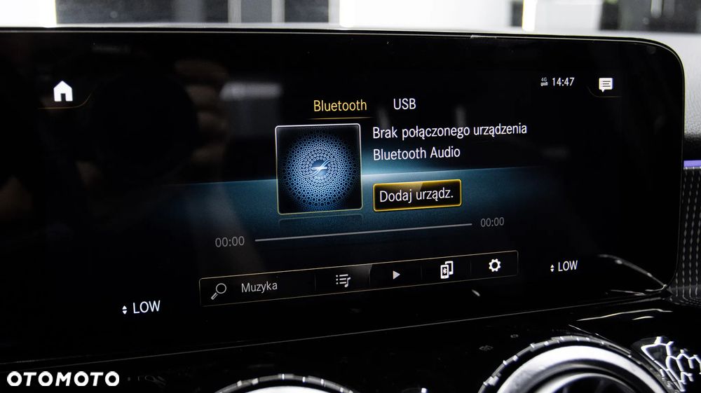 Mercedes-Benz GLB 220 d 4-Matic Progressive 8G-DCT - 32
