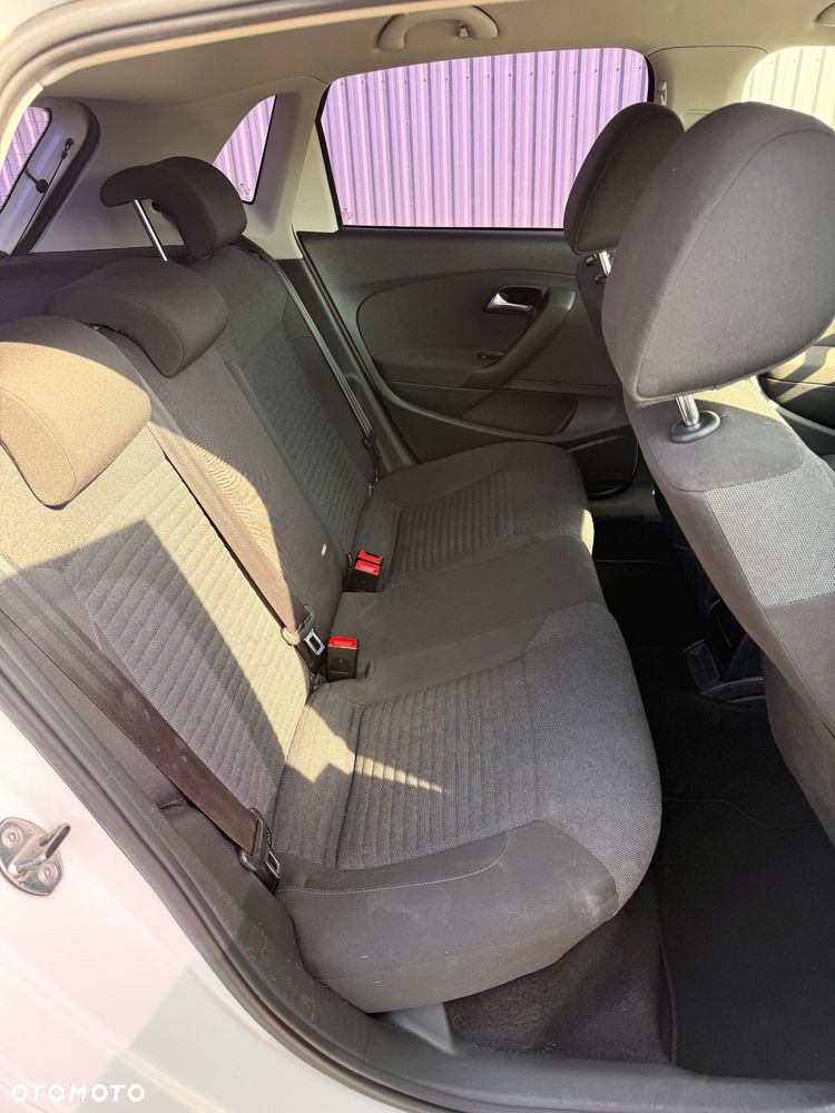 Volkswagen Polo 1.2 12V Comfortline - 9