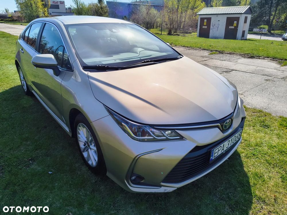 Toyota Corolla 1.8 Hybrid GPF Comfort - 4