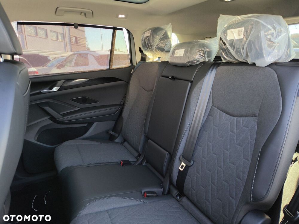 Volkswagen Tayron 1.5 eTSI mHEV Life Plus DSG - 22