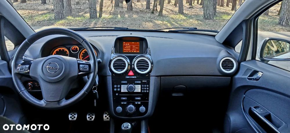 Opel Corsa 1.4 16V Edition 111 Jahre - 11
