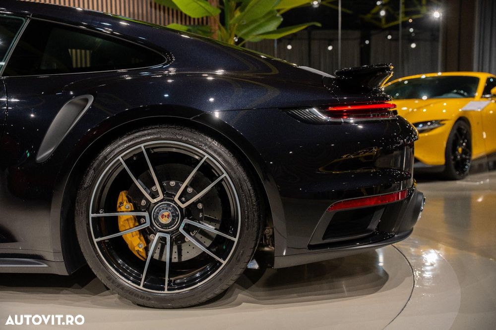 Porsche 992 TURBO S - 15