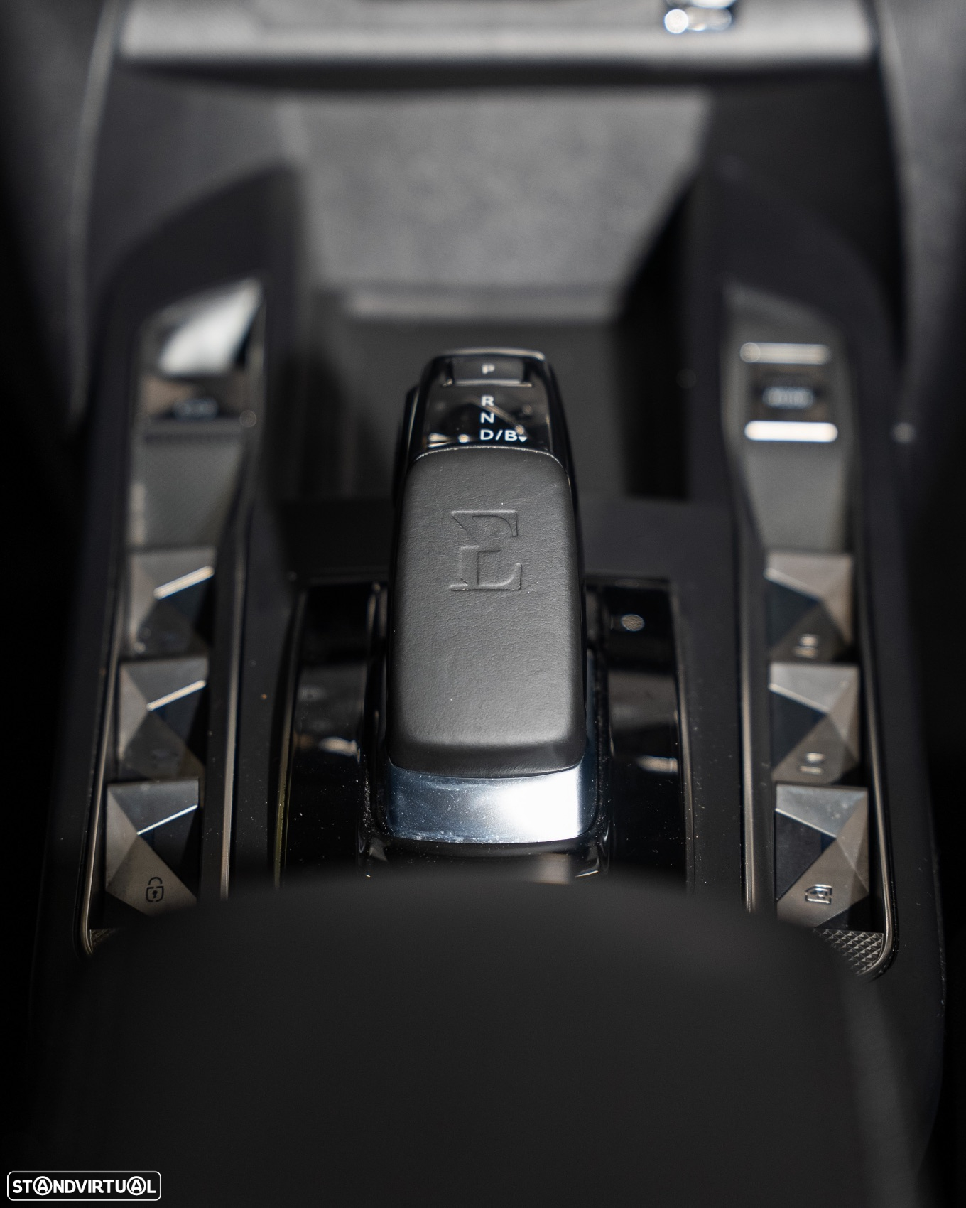 DS DS3 Crossback E-TENSE PERFORMANCE LINE - 48