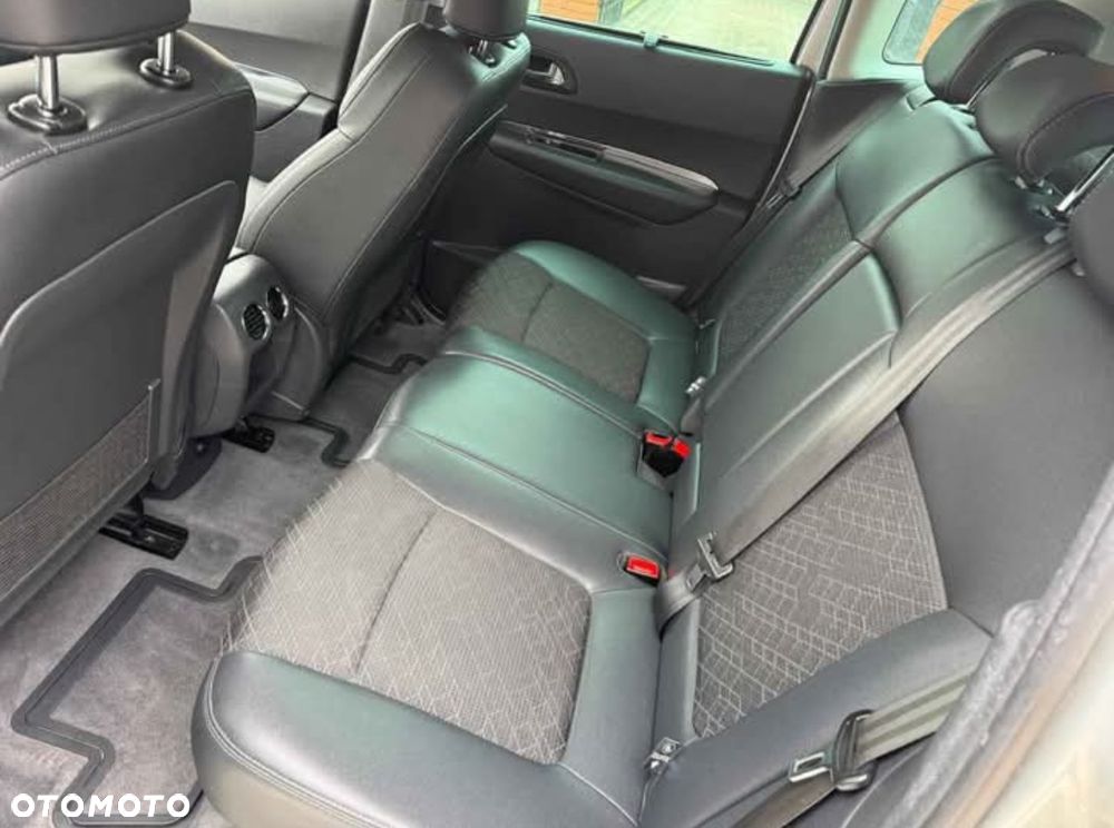 Peugeot 3008 - 12