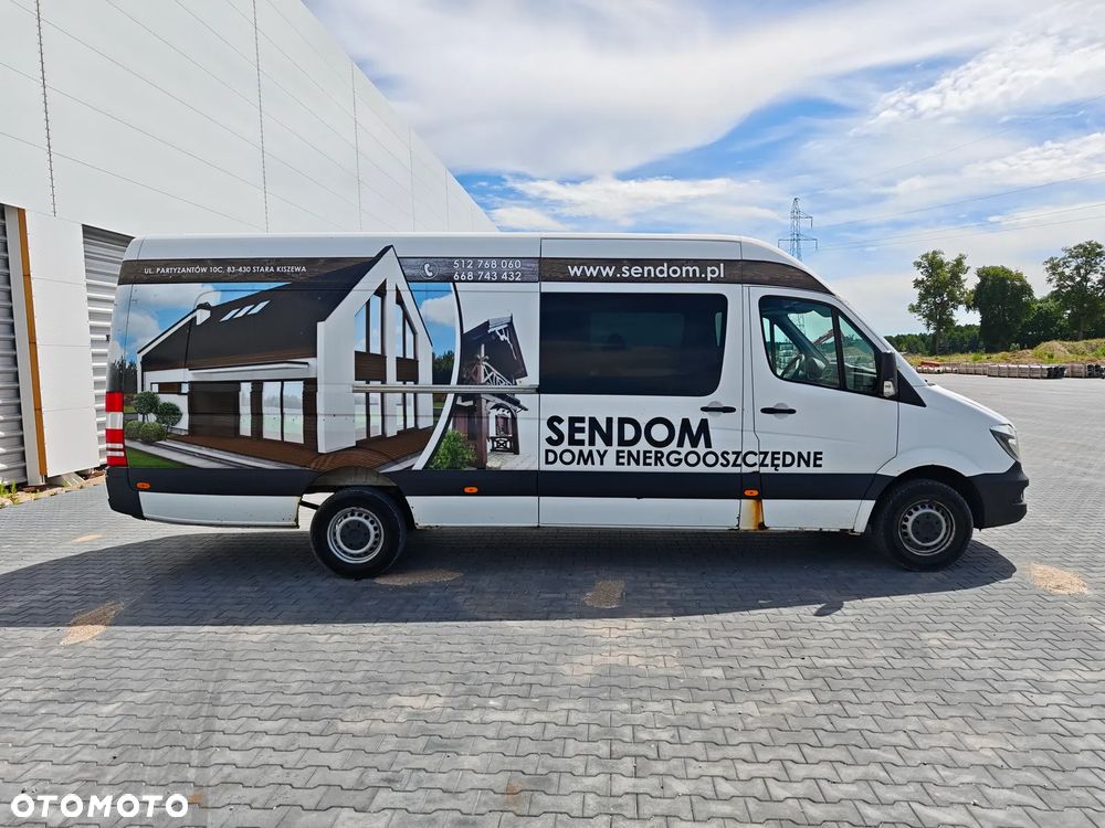 Mercedes-Benz Sprinter - 4