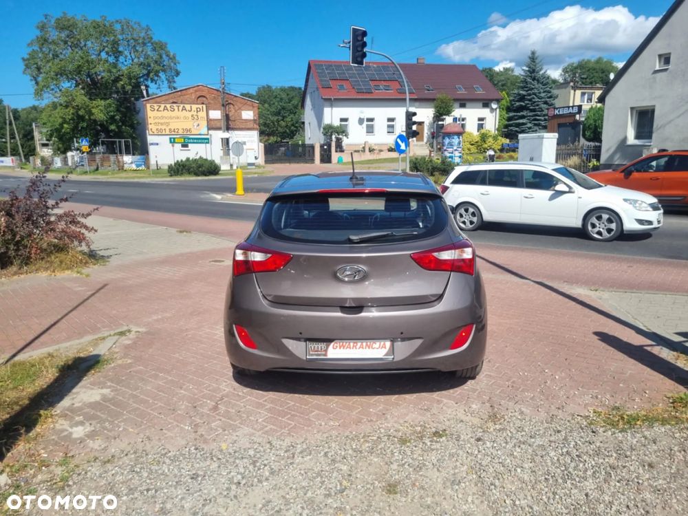 Hyundai i30 1.4 Comfort - 7