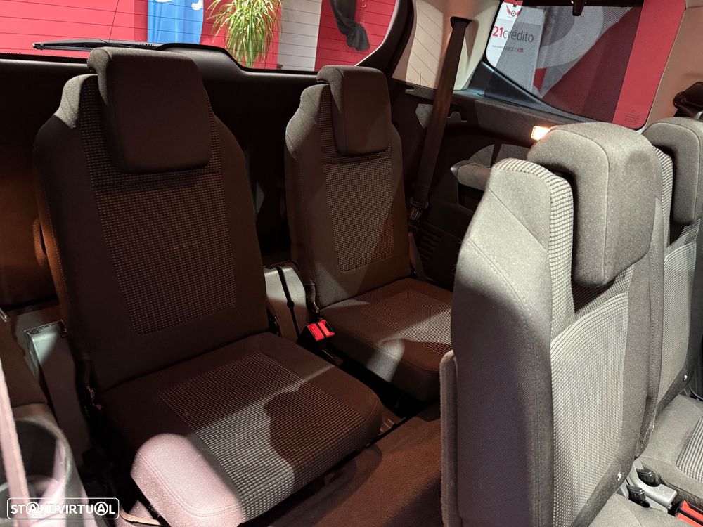 Peugeot 5008 2.0 HDi 7L Allure - 19
