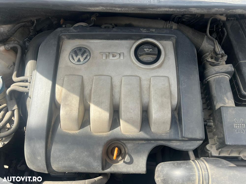 Volkswagen Golf Plus 1.9 TDI Comfortline - 10