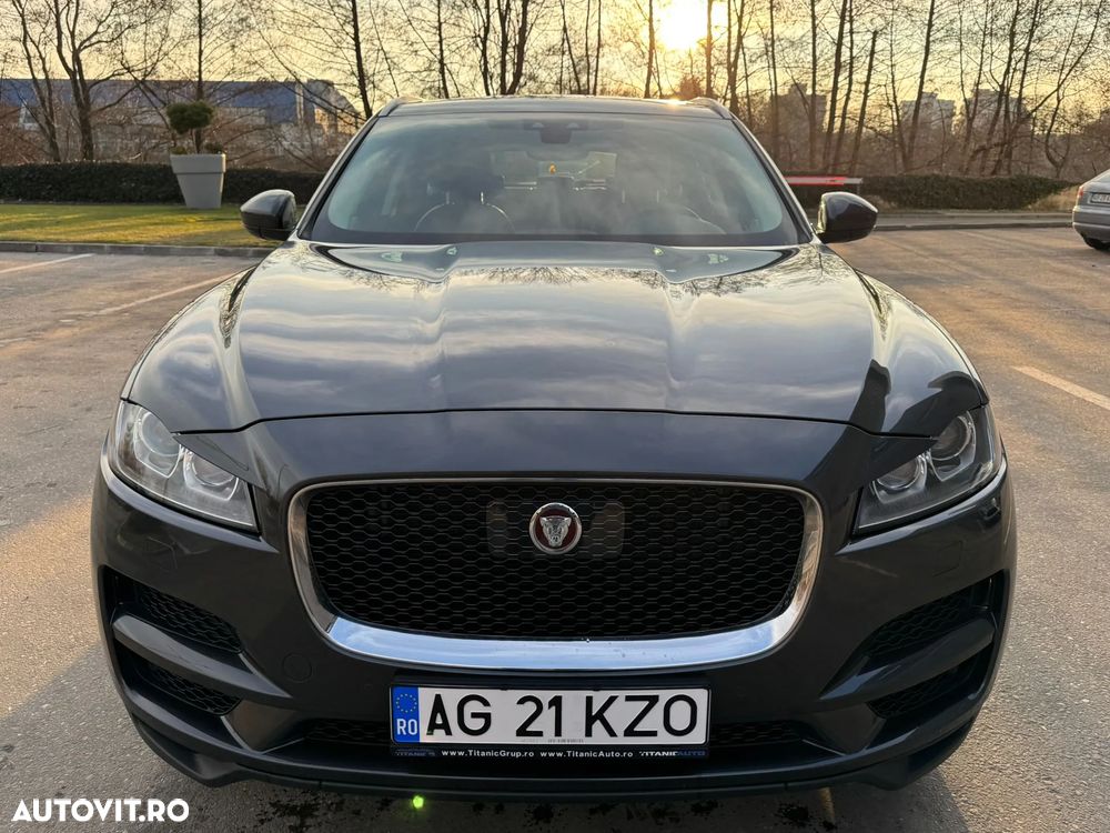 Jaguar F-Pace 20d RWD Prestige - 2