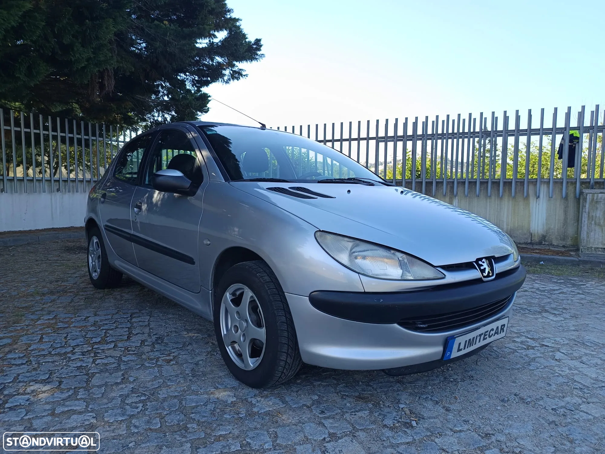 Peugeot 206 1.1 XR - 3