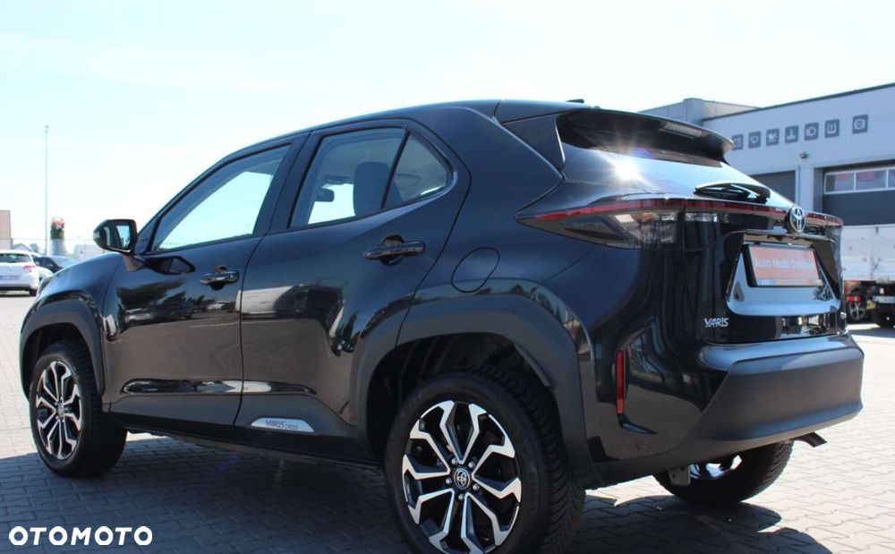 Toyota Yaris Cross - 8